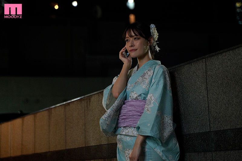 八木奈々(八木奈奈)作品MIDA-428发布！花火大会偶遇正妹老师！躲雨时把已订婚的她睡走了！-图片2